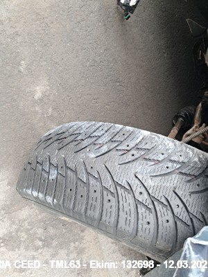 1000061828