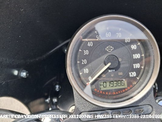 1000068238