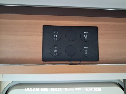 1000076519