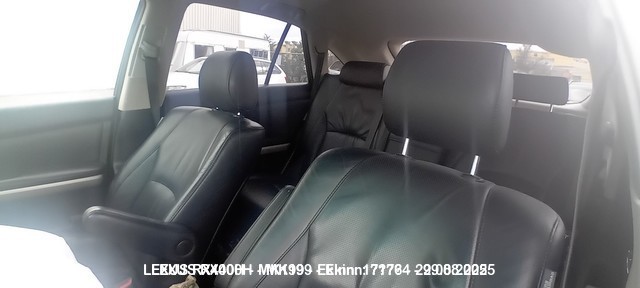 1000018930