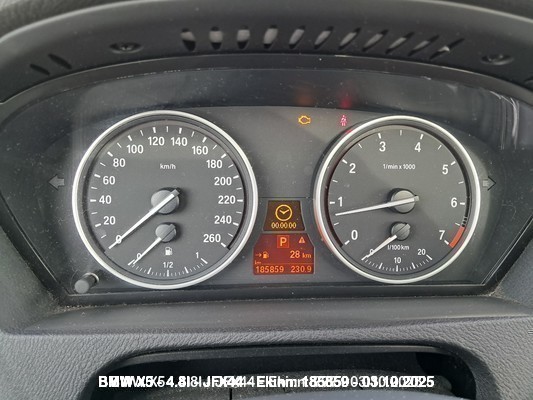 1000088637