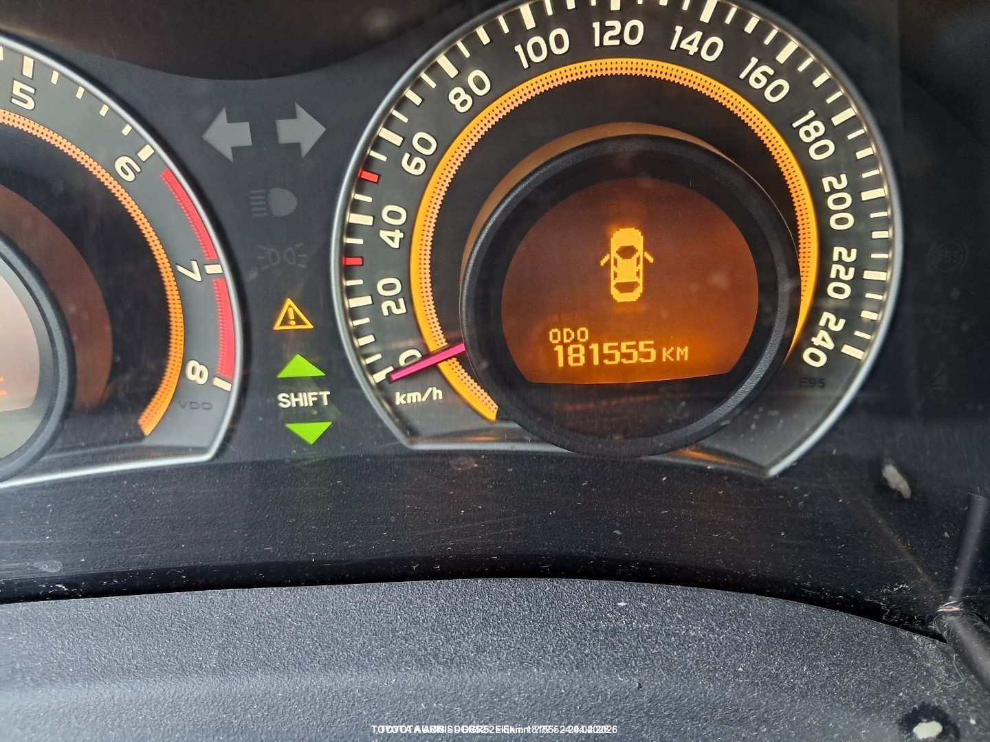 1000100585