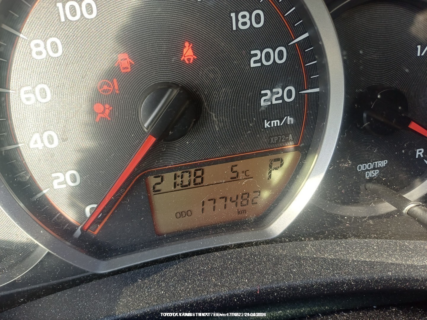 1000018693