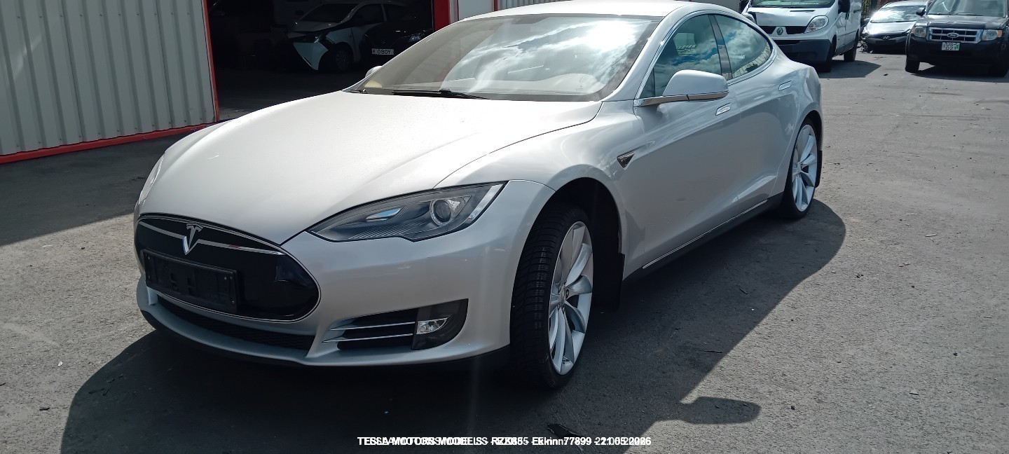 1000027209