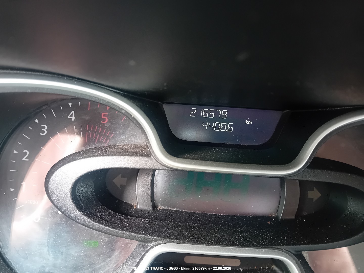 984