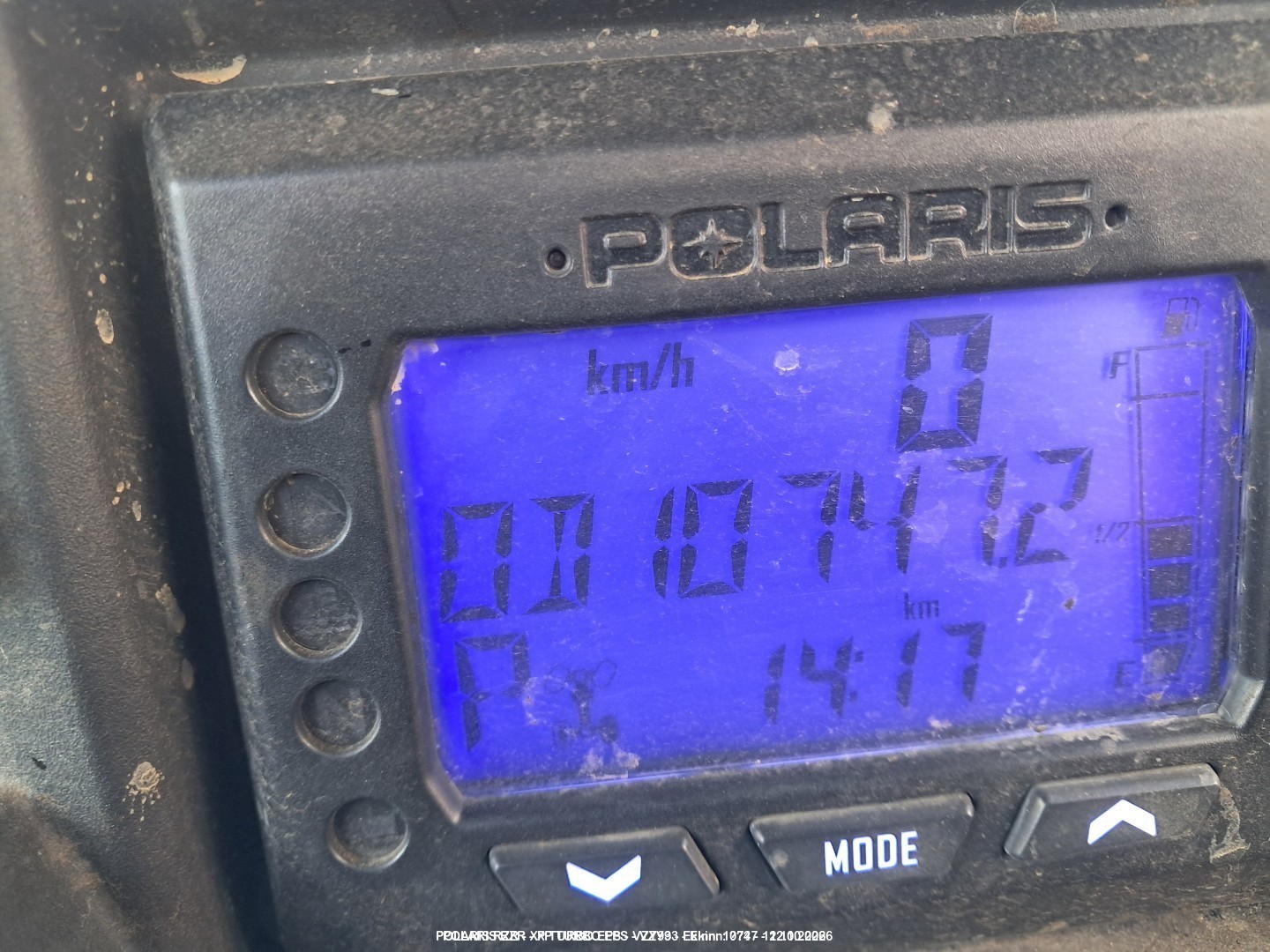 1000108832